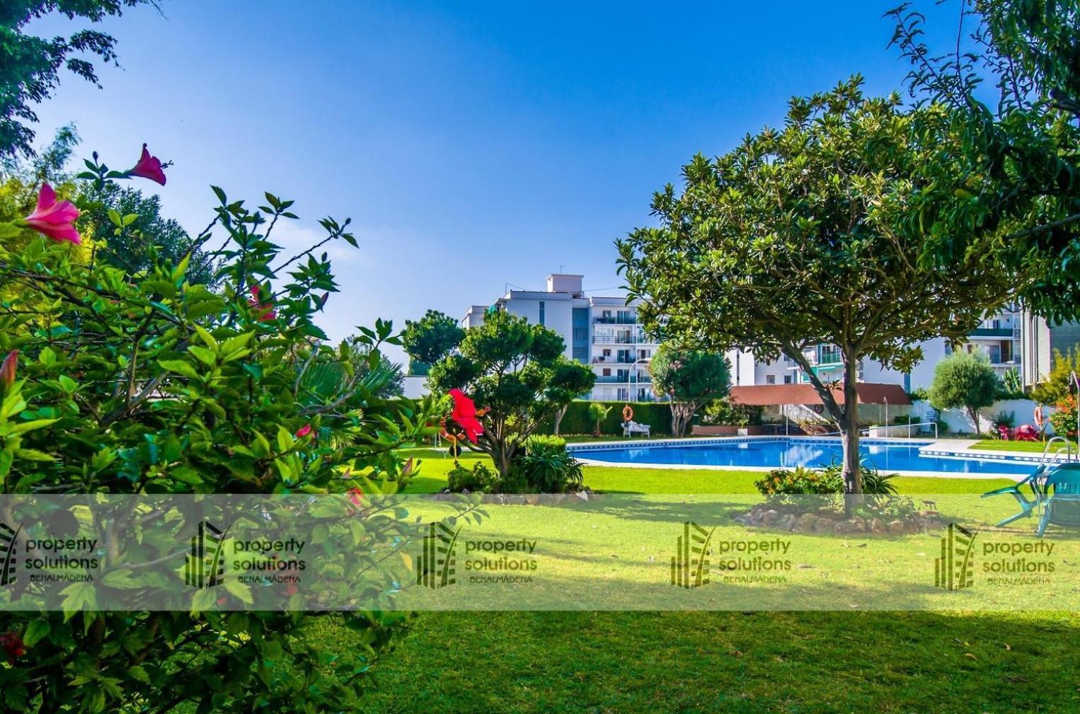 Delta Del Sur Apartamentos - Cerca De Tren, Restaurantes, Tiendas - Playa A 8 Min Caminando เบนัลมาเดนา ภายนอก รูปภาพ
