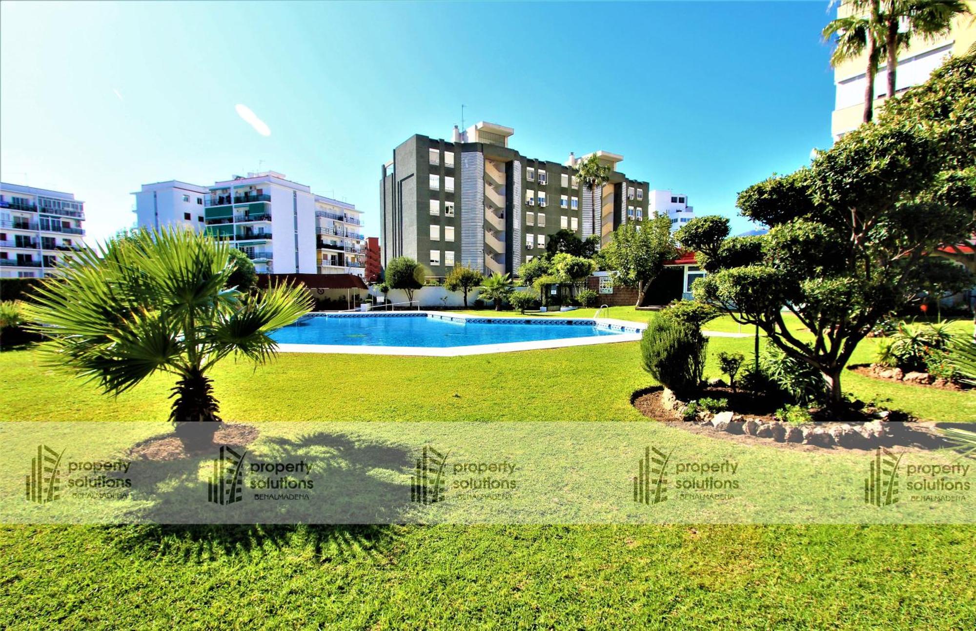 Delta Del Sur Apartamentos - Cerca De Tren, Restaurantes, Tiendas - Playa A 8 Min Caminando เบนัลมาเดนา ภายนอก รูปภาพ